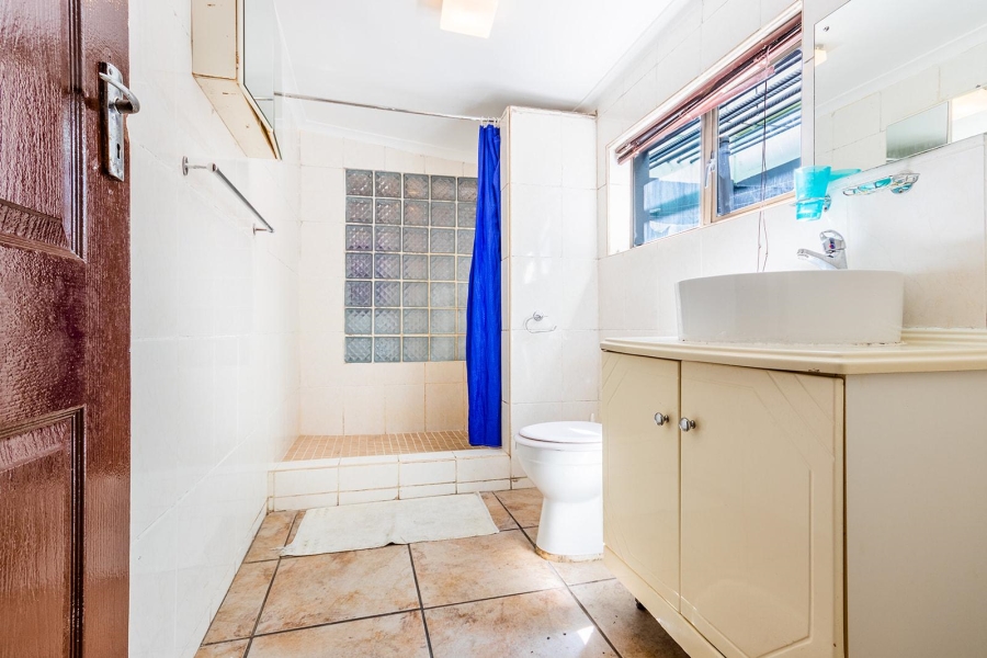 To Let 12 Bedroom Property for Rent in Bo Kaap Western Cape